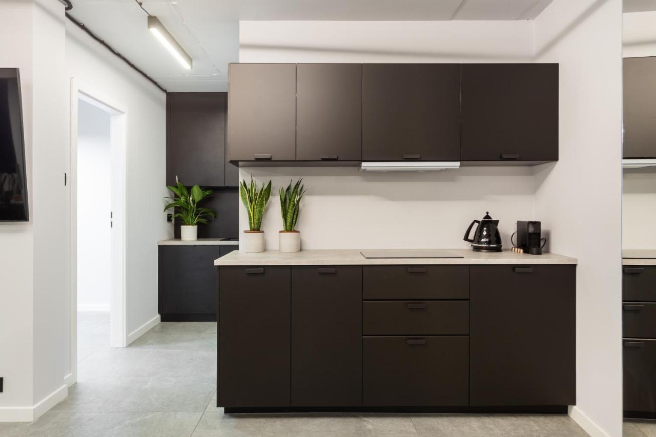 Family Center Apartments Krakow Bagian luar foto